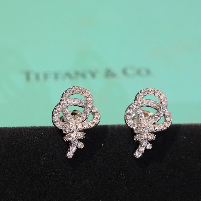 Tiffany & Co Earing: seller detail photo 2