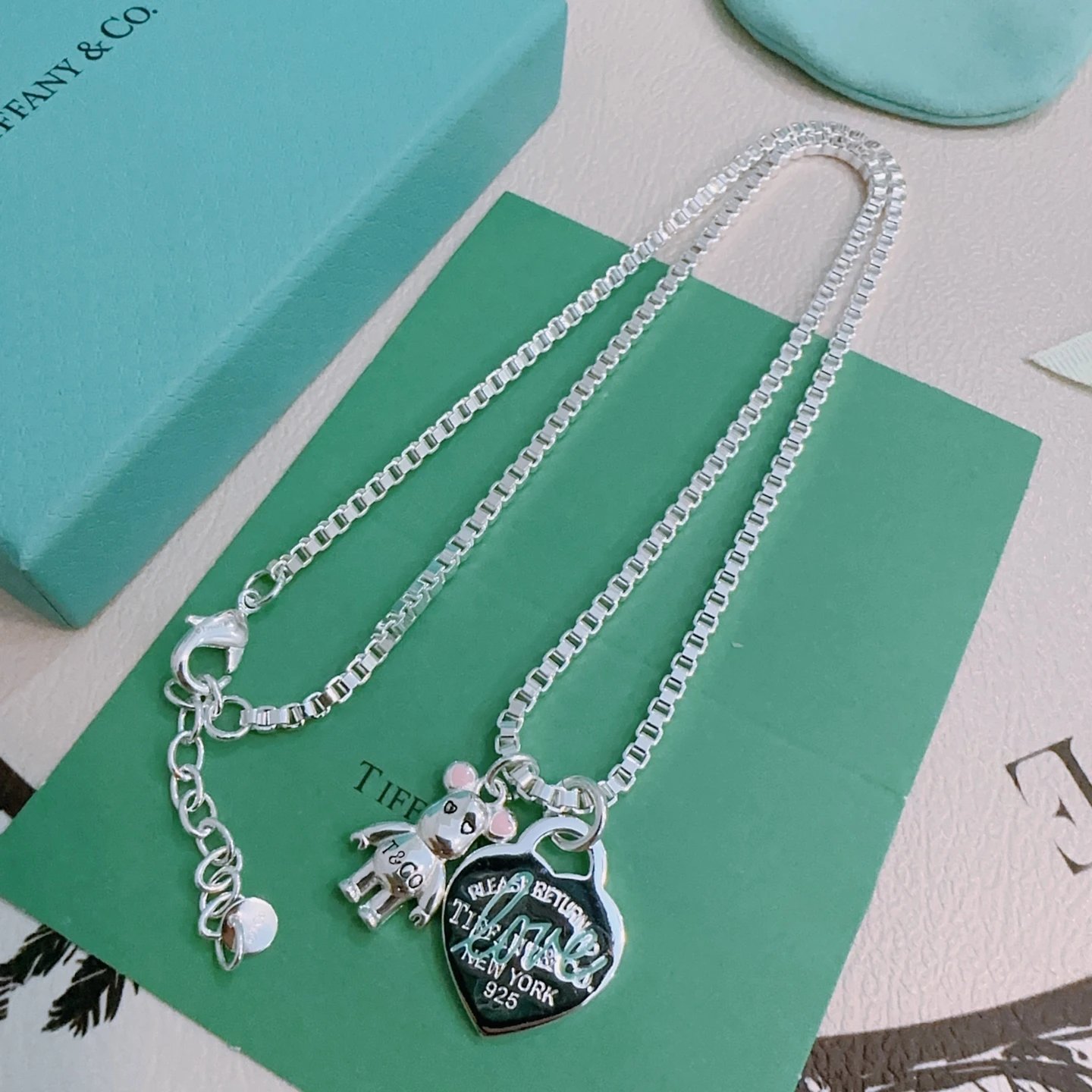TIFFANY & CO. Earrings