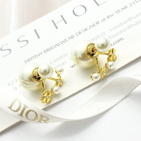 Dior Rose des Vents Pearl Double-Sided Earrings Gold - 1