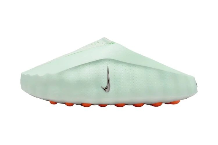 Nike Slippers Closed-Toe Mule with Studded Outsole image 8