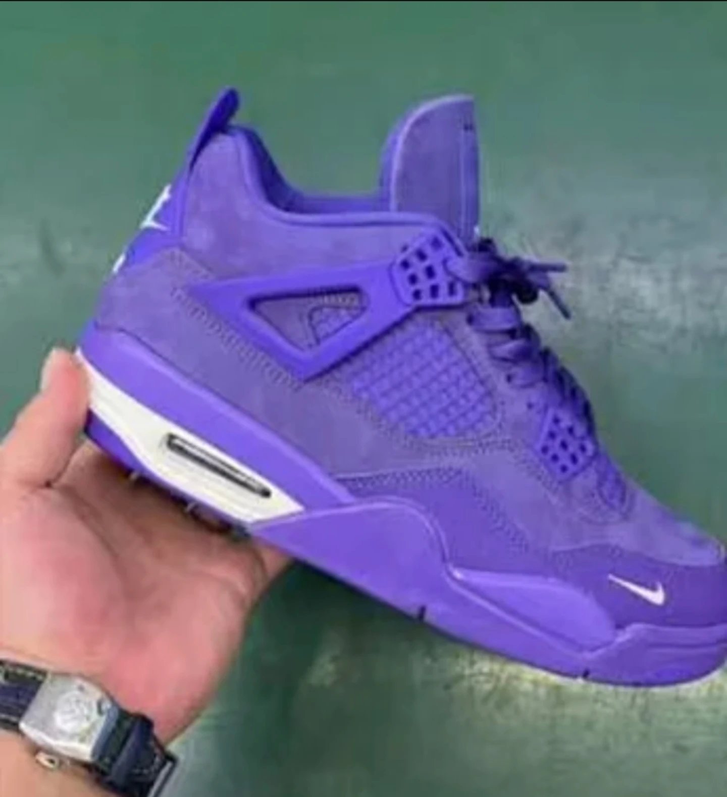 Purple brick