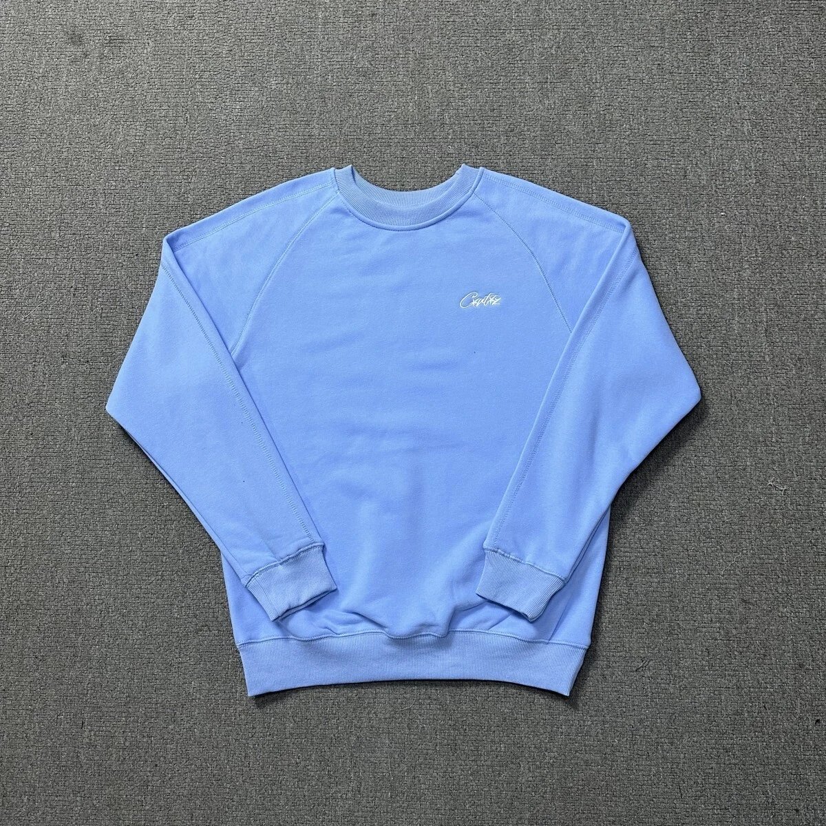 762 Blue