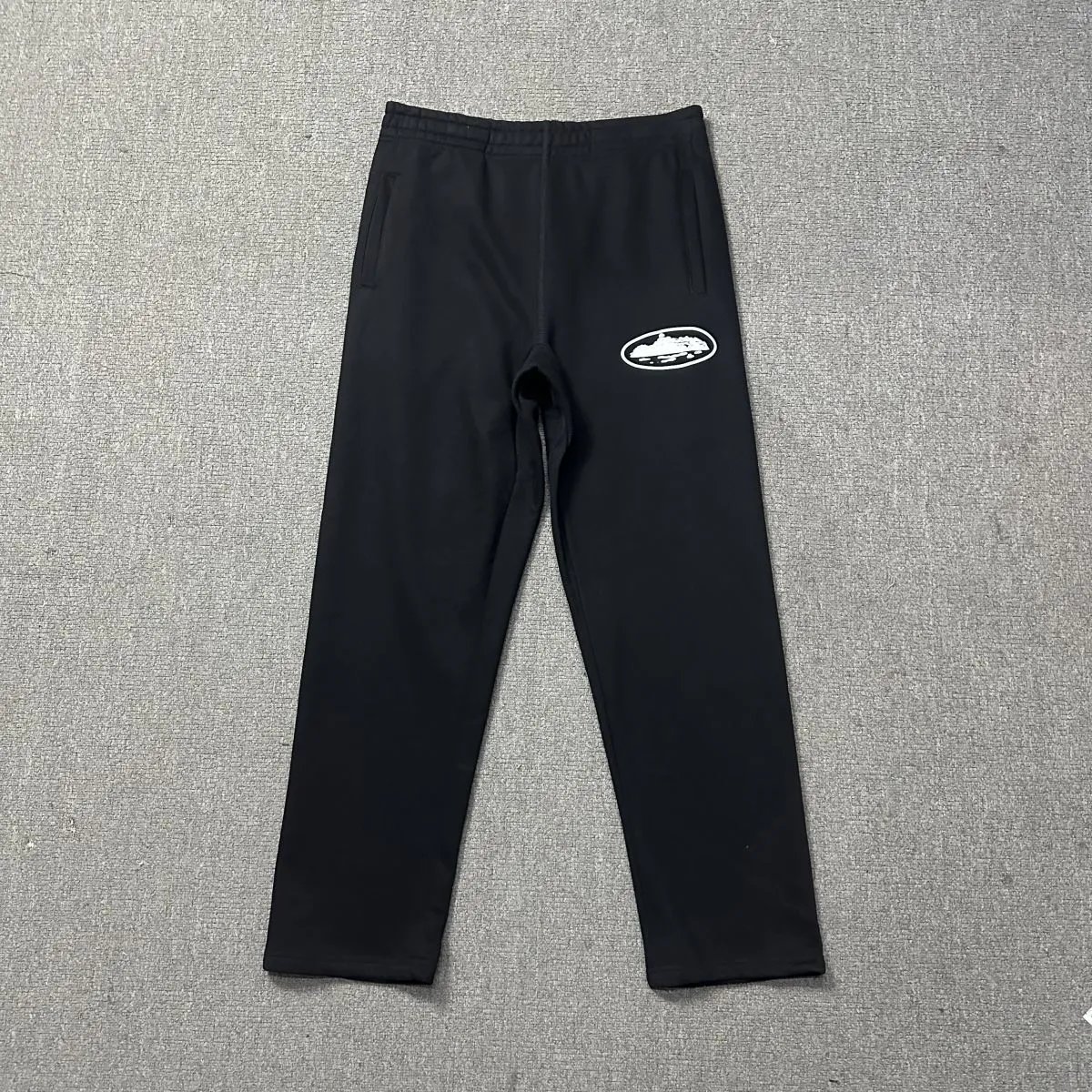 639 Black
