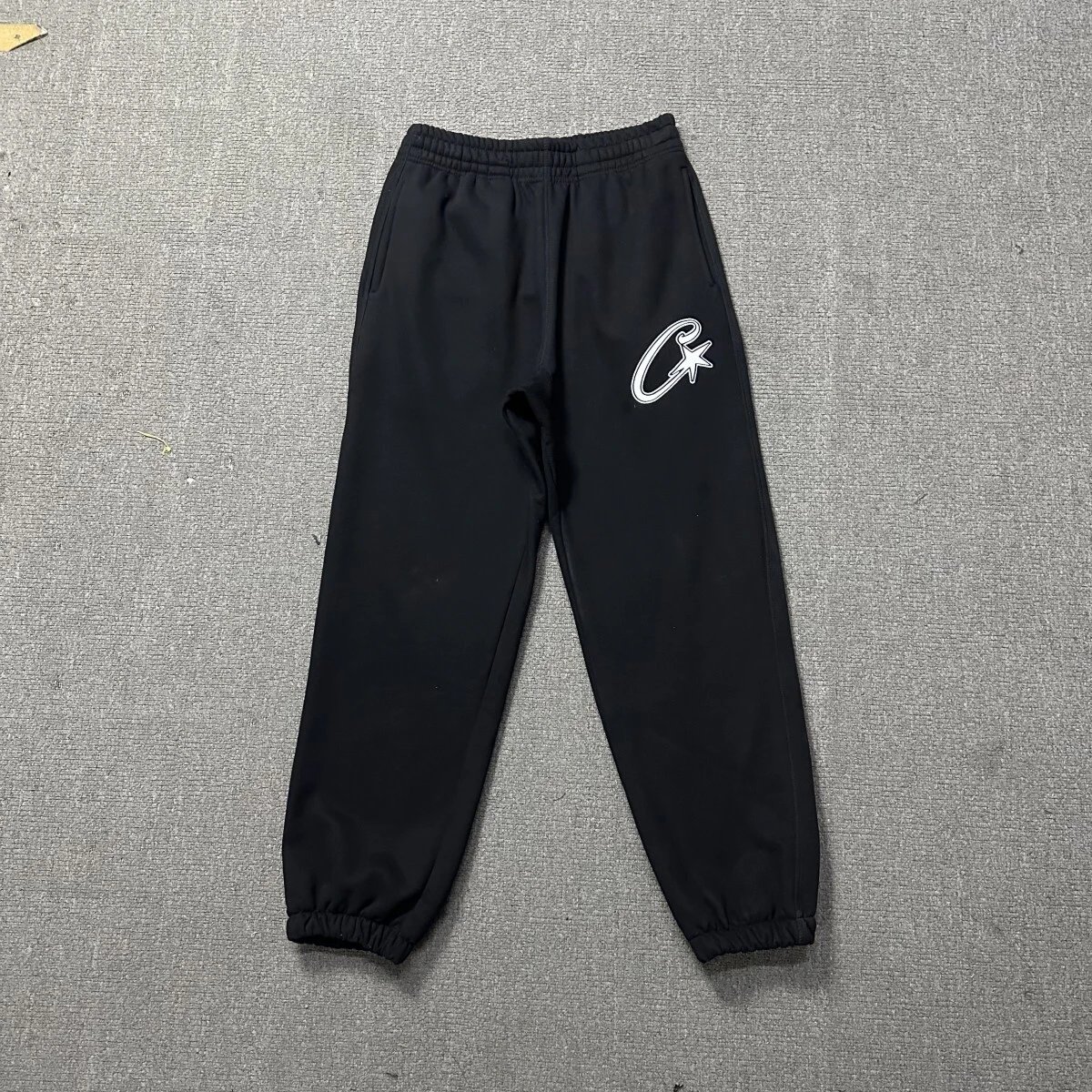663 Black