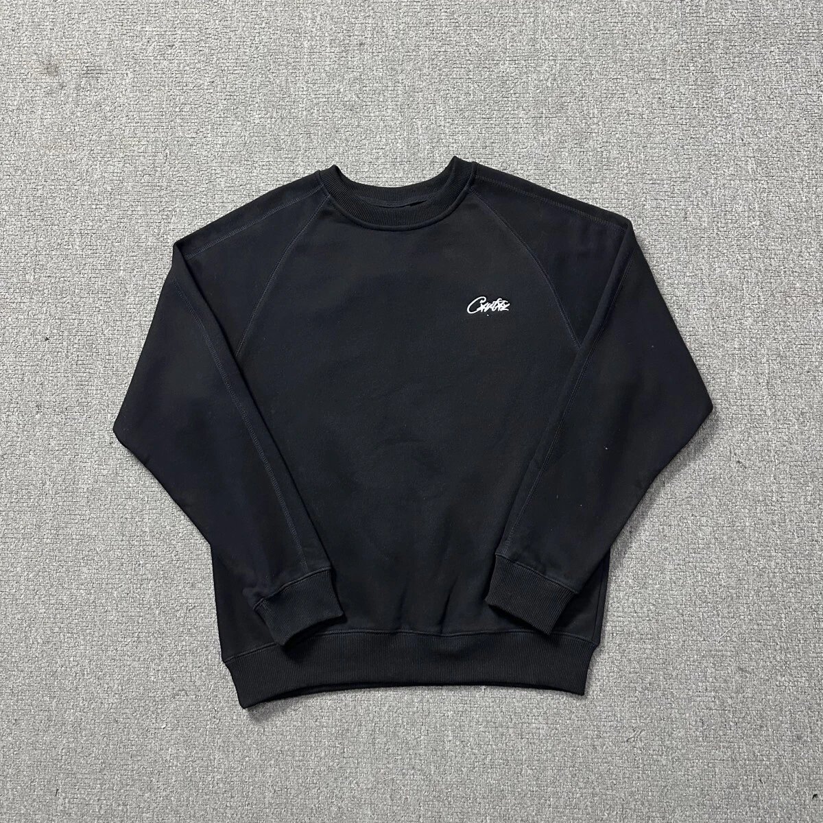 762 Black