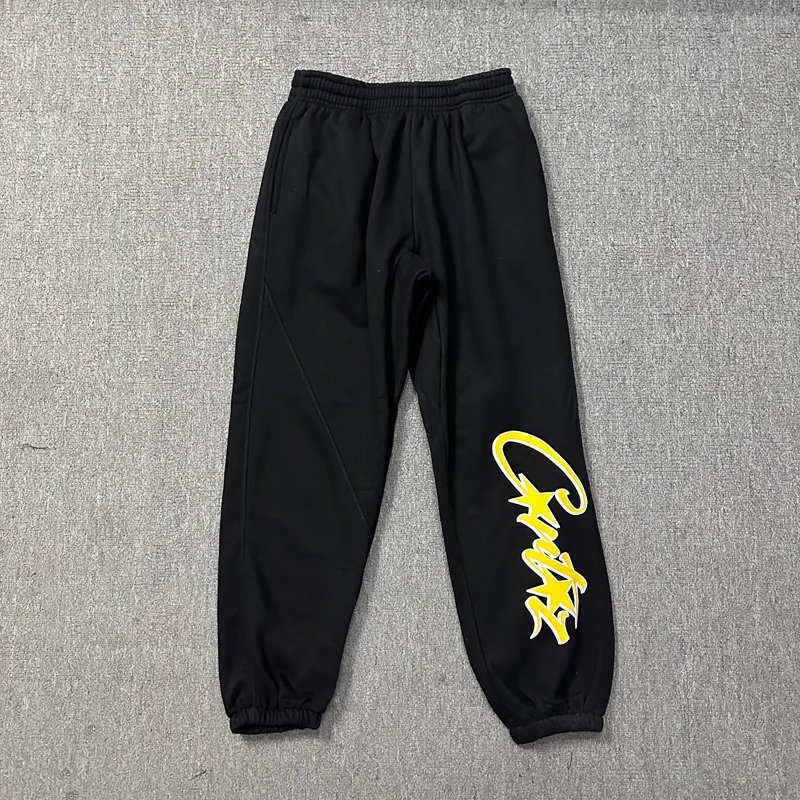 821 Black