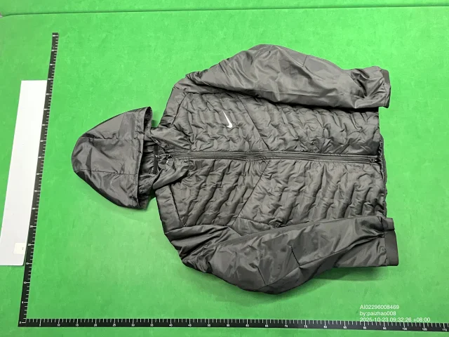 Nike Down Jackets Puffer product detail image 17
