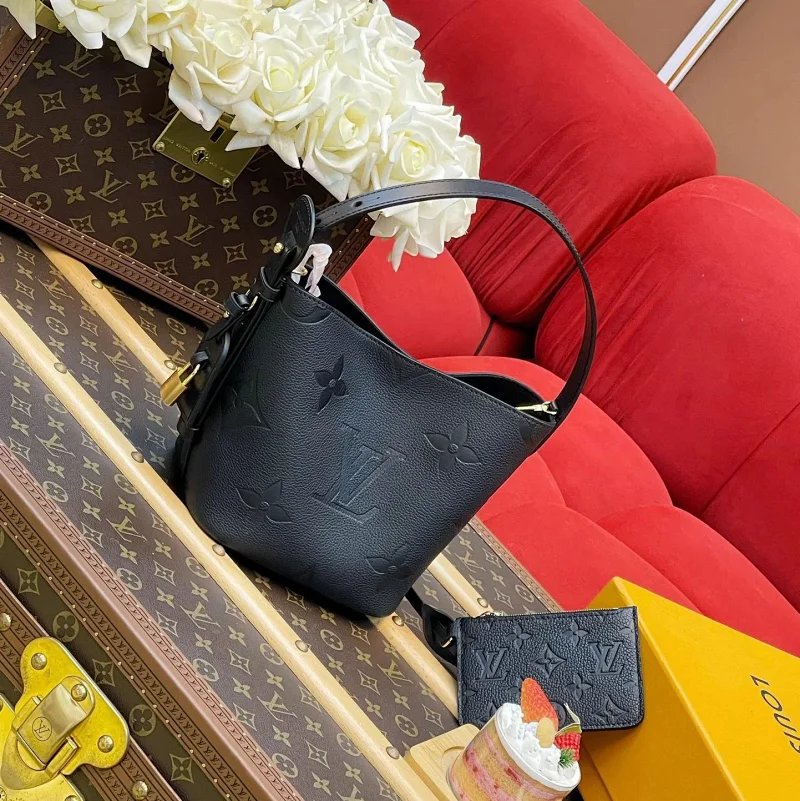 Louis Vuitton Handbags Monogram top-handle bag with detachable shoulder strap image 6