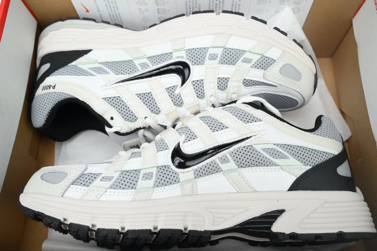 Pale Silver Gray