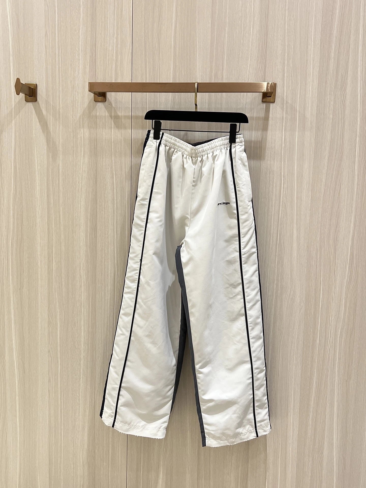Descente Track Pants Navy with White Stripe and Splatter Print - 10