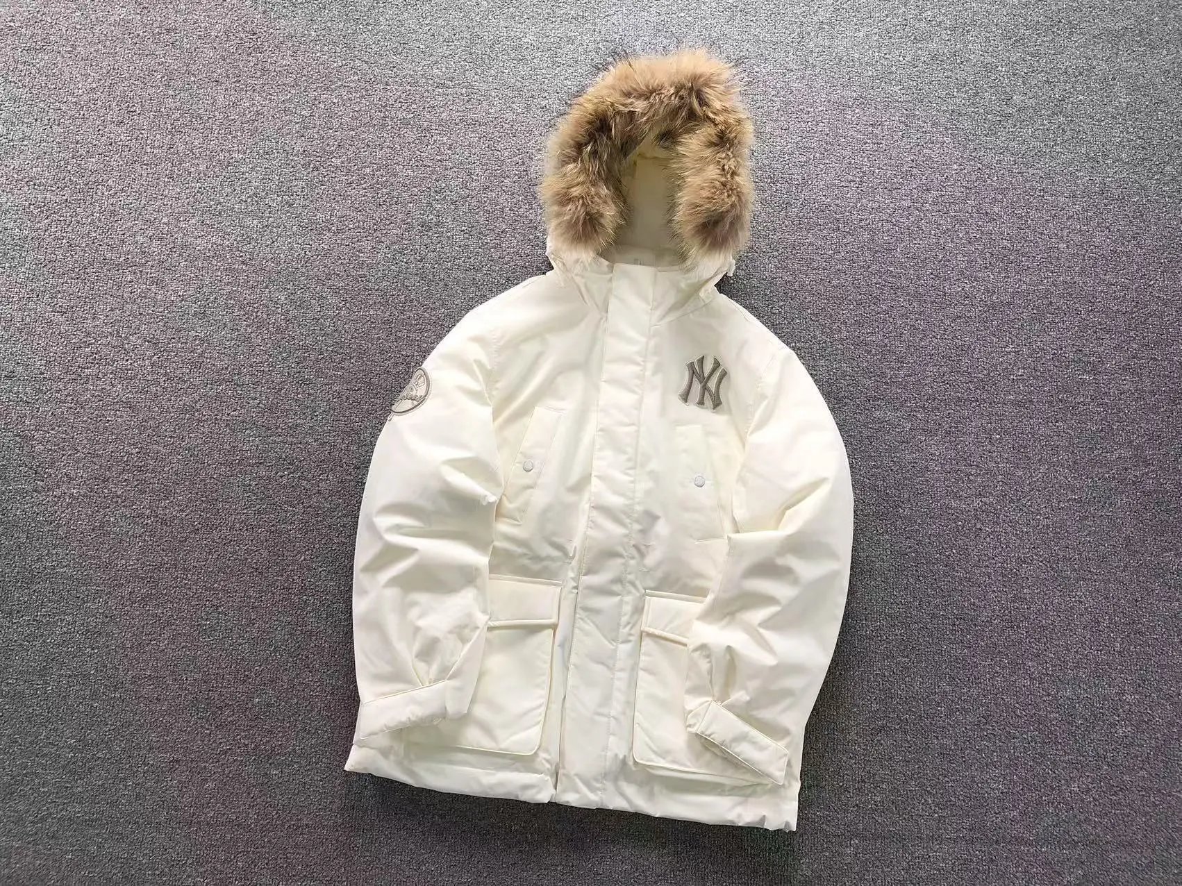 Product view 16