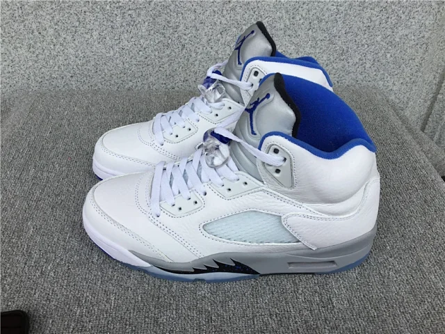 Jordan Sneakers Air 5 High-Top product detail image 2
