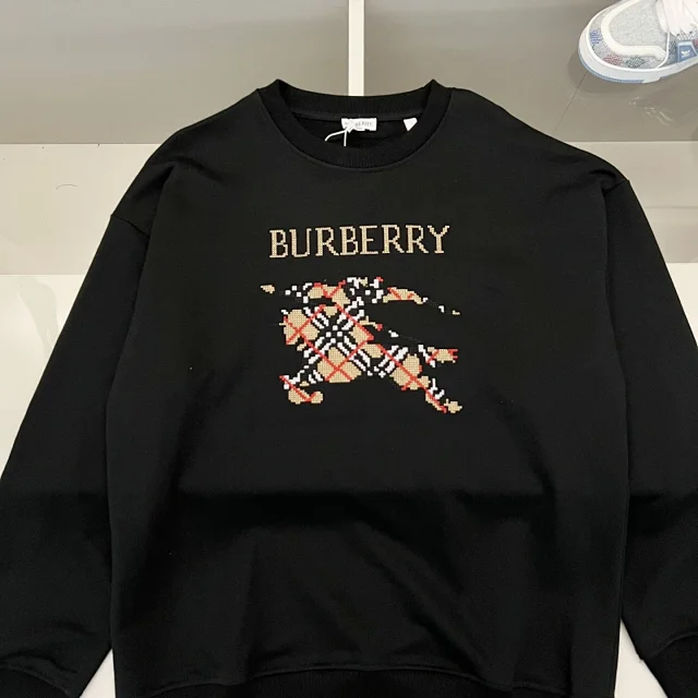 Burberry Hoodies & Sweatshirts Logo and check designs product detail image 2