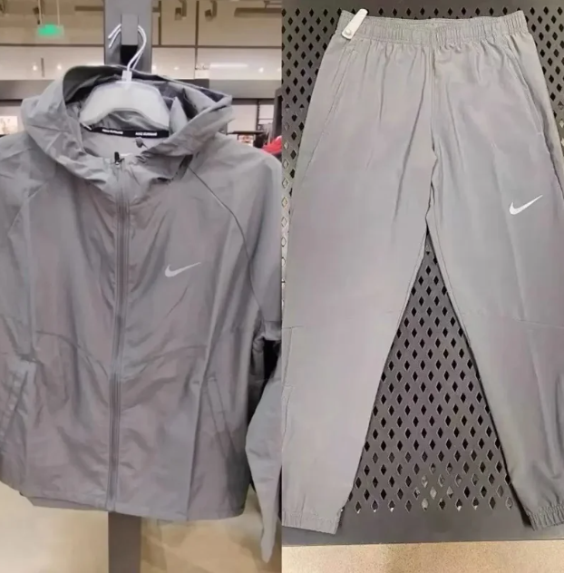 Nike Jackets Hooded lightweight zip jacket — 6