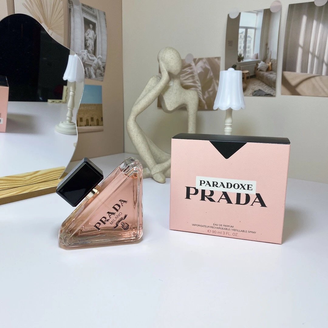 Carolina Herrera Multiple fragrance models — I am unpredictable