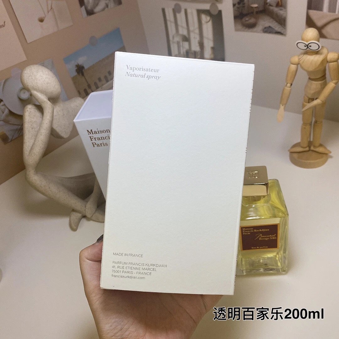 Carolina Herrera Multiple fragrance models — Kuljian Transparent