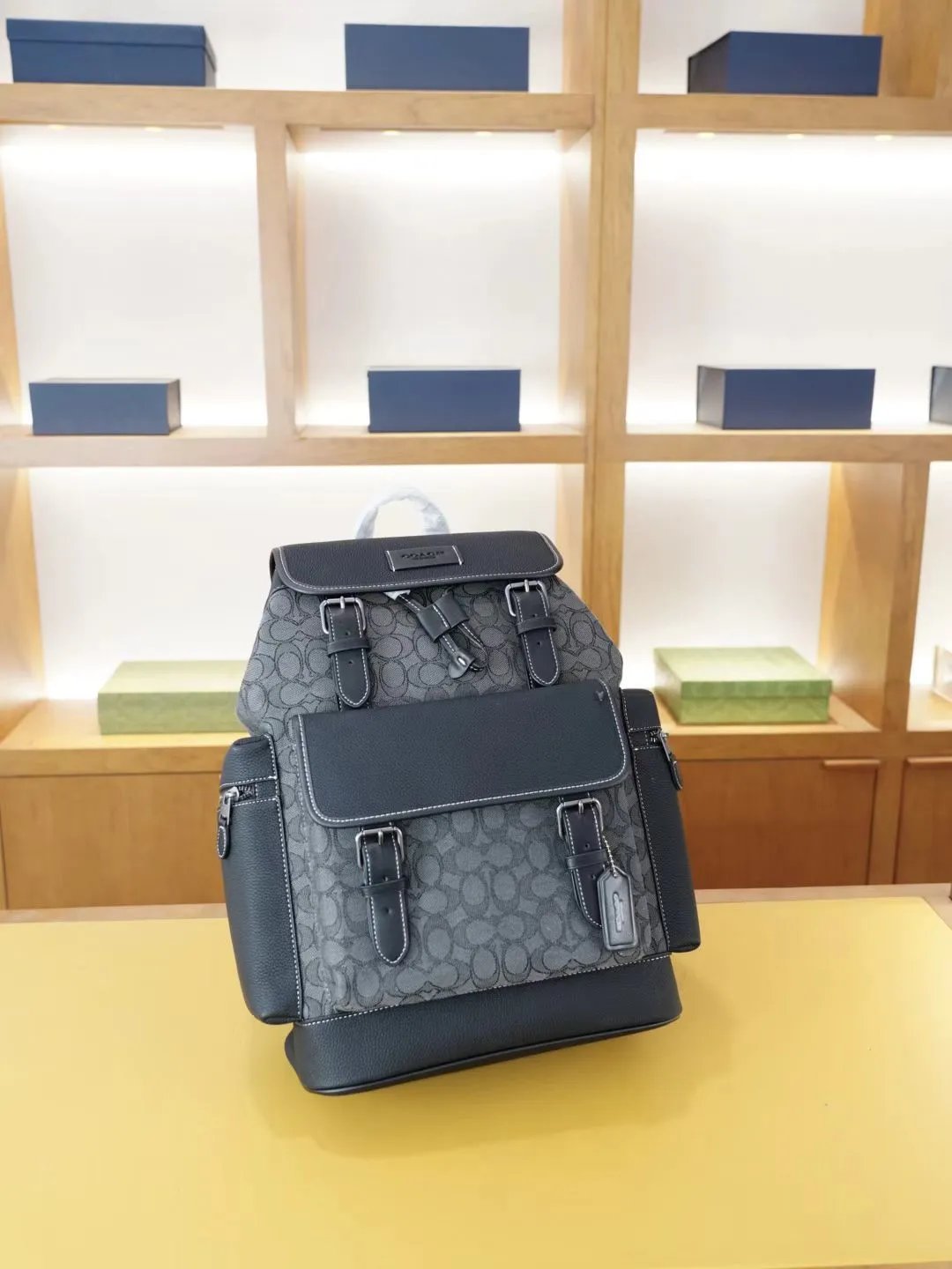 Burberry Crossbody Bags Zippered Bag — C