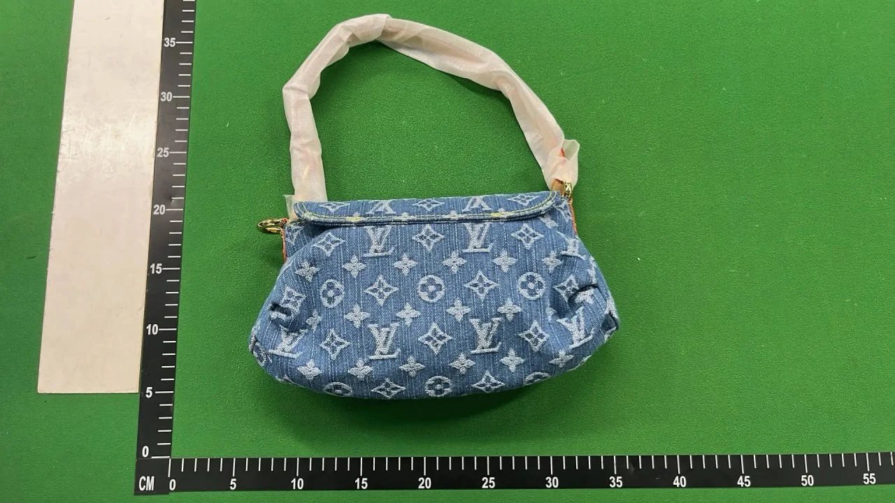 Louis Vuitton Keepall 45 Monogram Canvas Brown Travel Duffle Bag - 10