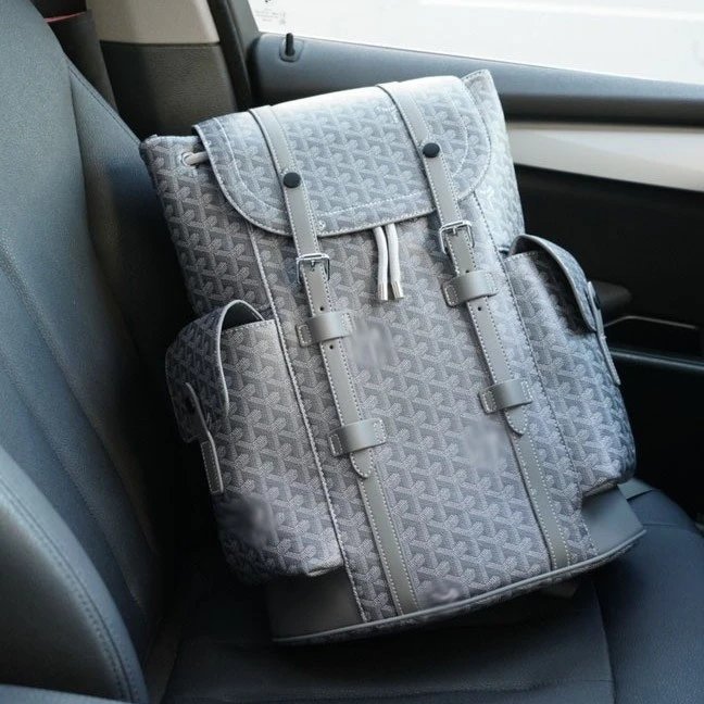Goyard Handbags Goyardine patterned tote bag image 8