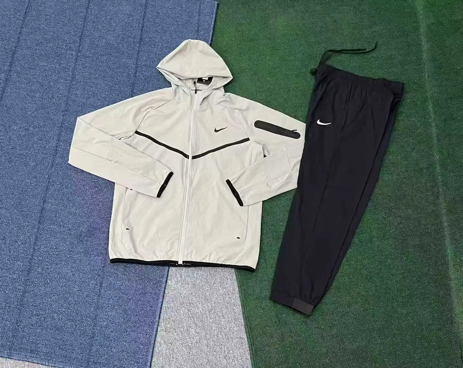 Nike Set 16
