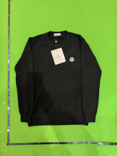 Moncler Logo Embroidered Crewneck Sweater White - 13