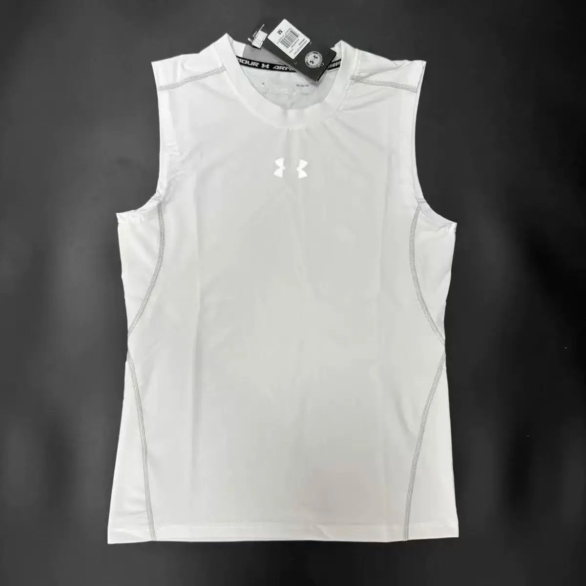 Nike T-Shirts Performance training T-shirt with contrast flatlock seams and oversized Swoosh — 16.