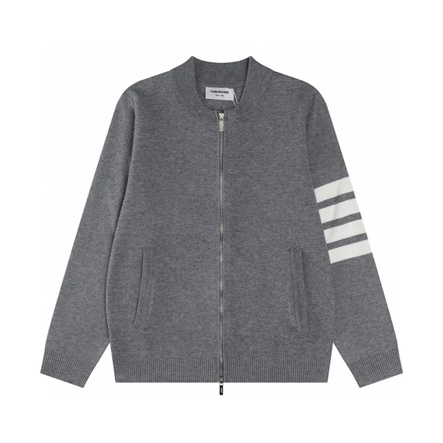 Thom Browne Knitwear V-neck four-bar stripe button cardigan product detail image 10
