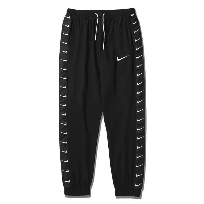 Nike Matching Sets Three-Piece Sportswear Set with Hooded Jacket, T-Shirt and Shorts — Multi-hanger pants