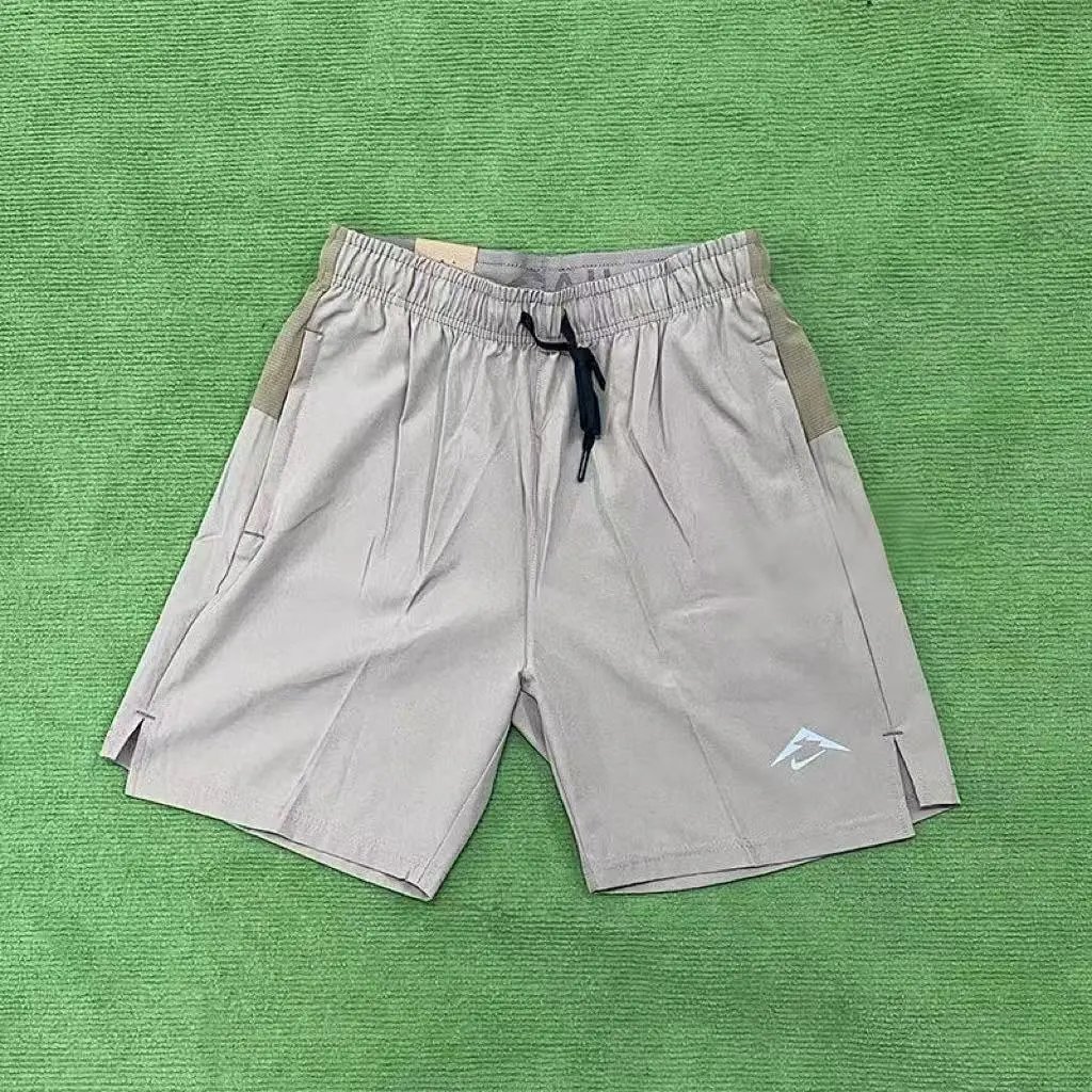 Sports shorts 03