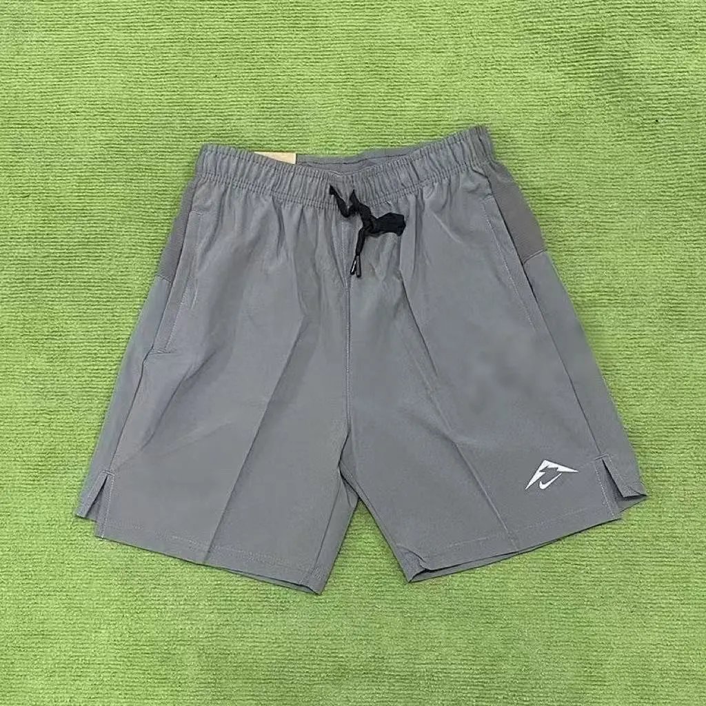Sports shorts 04