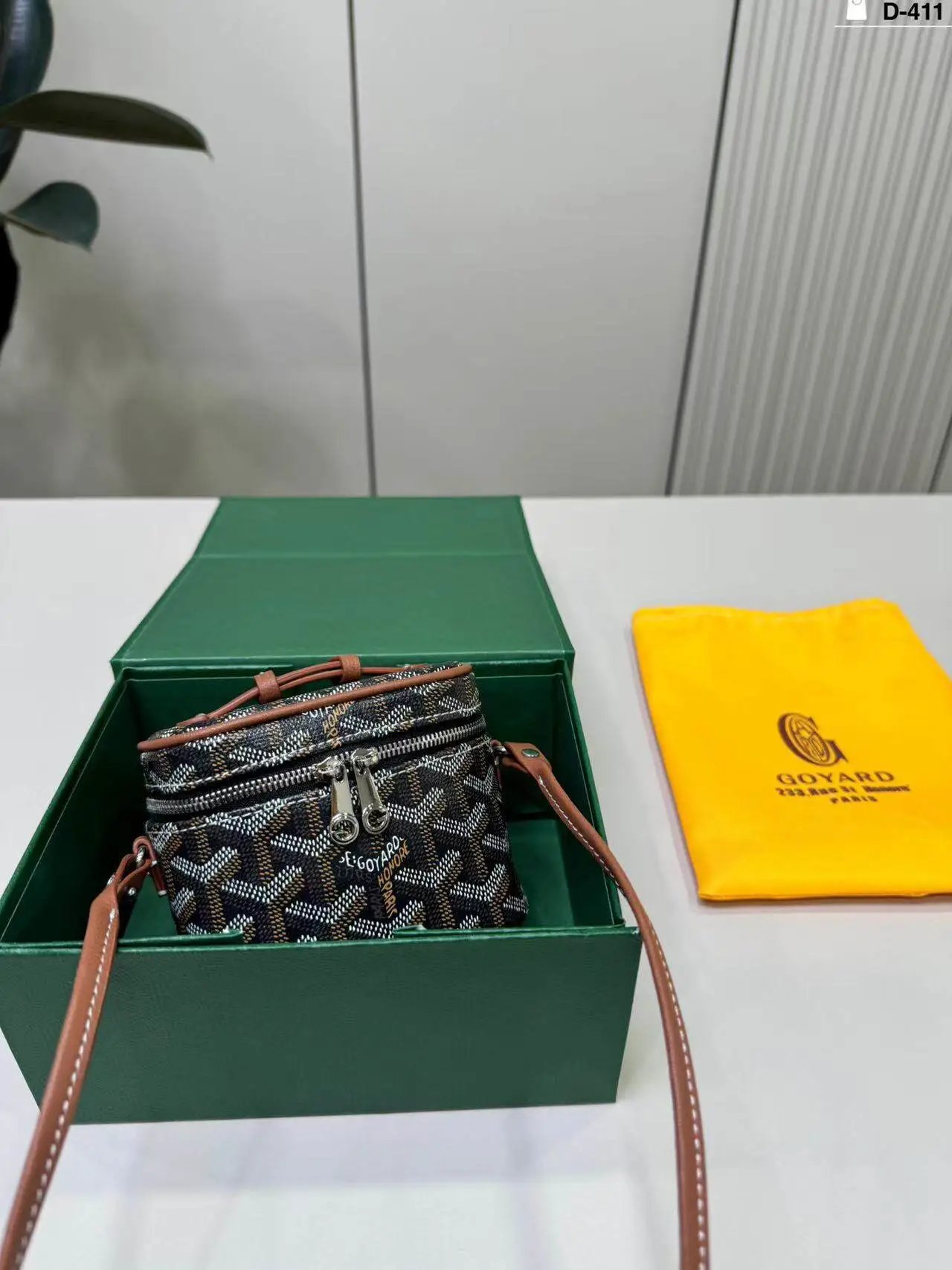 Goyard Crossbody Bags Mini top-handle zip bag image 1