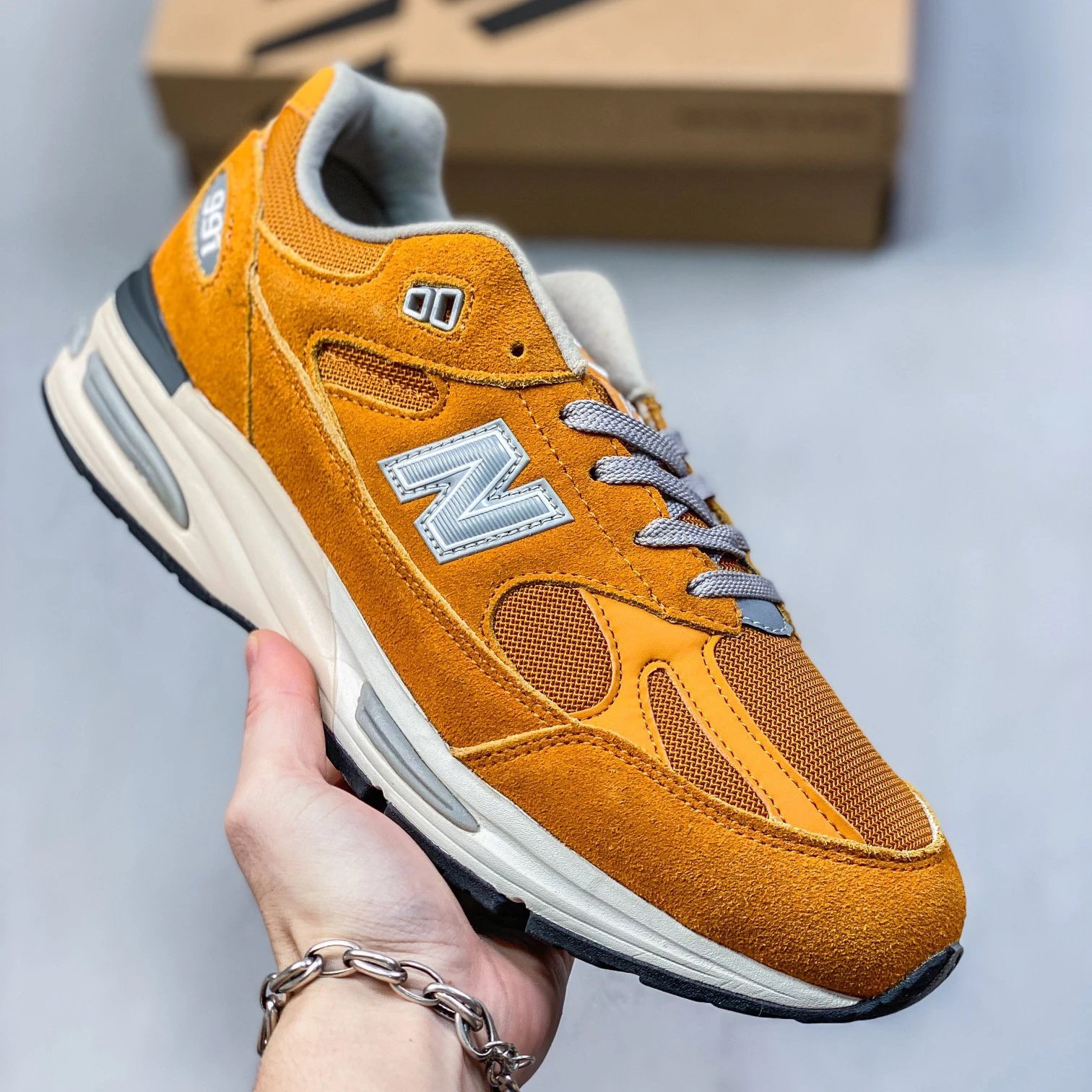 New Balance Multiple models shown image 1