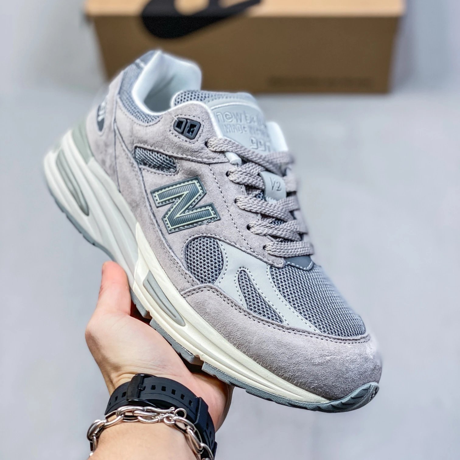 New Balance Multiple models shown image 3