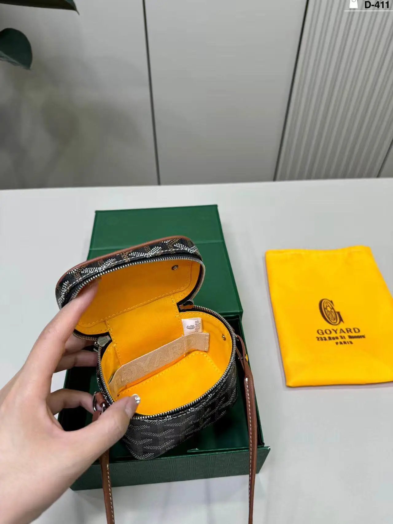 Goyard Crossbody Bags Mini top-handle zip bag image 2