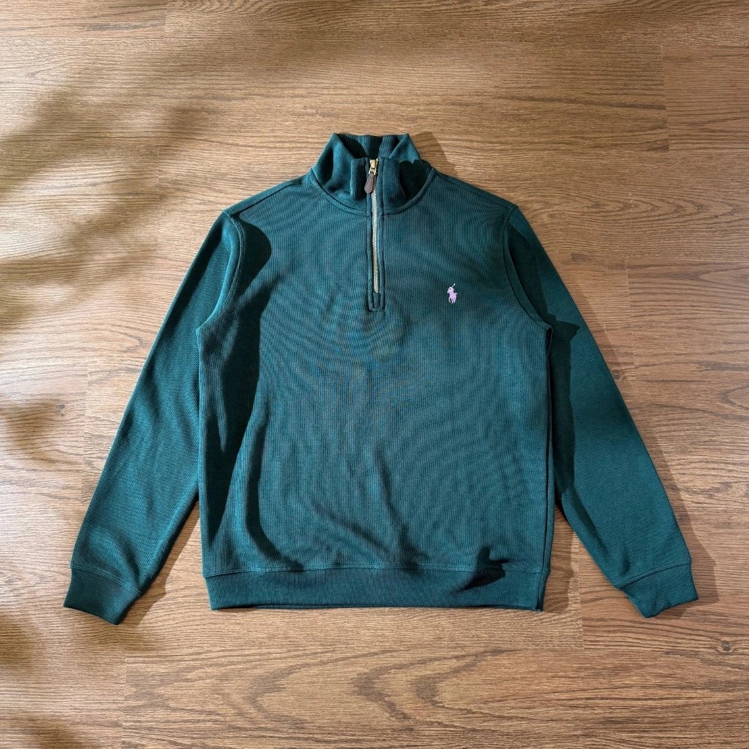 dark green