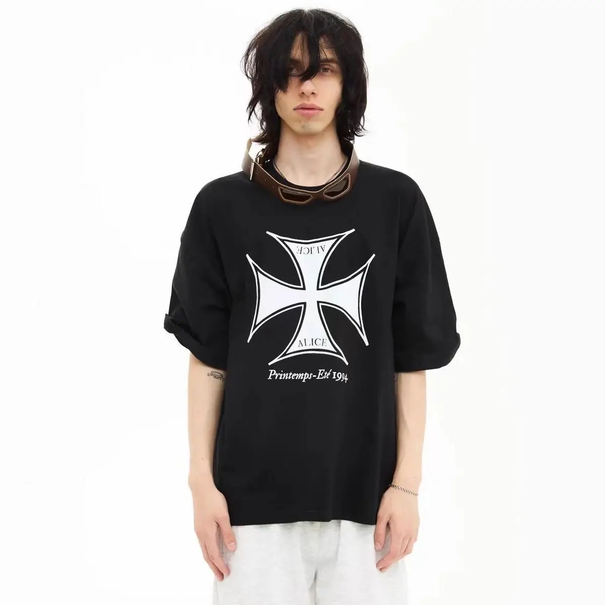 C时尚印花短袖T恤