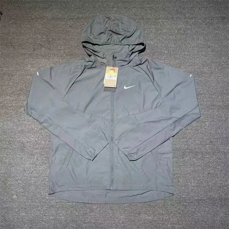 Nike Down Jackets Hooded quilted zip-up puffer jacket image 2