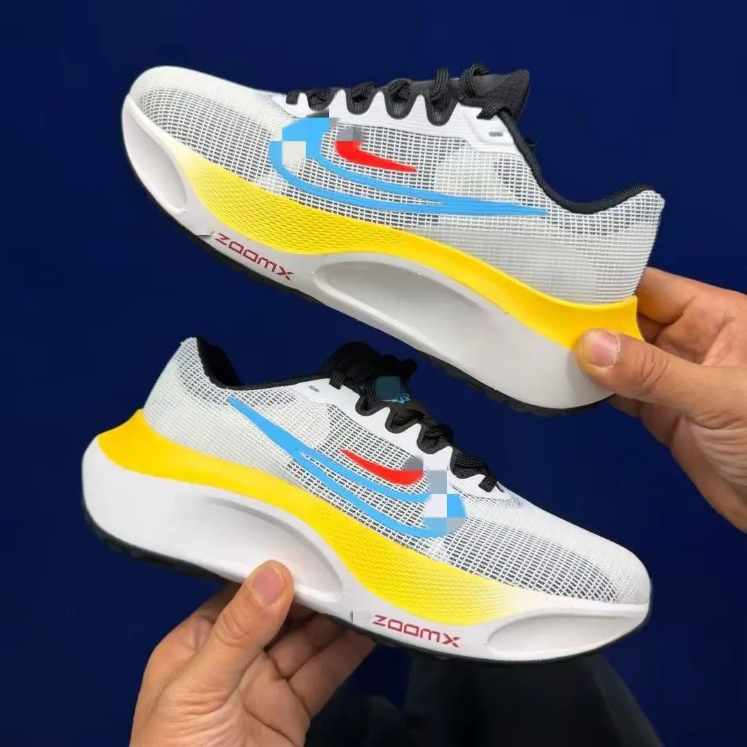 Nike Sneakers Zoom Fly 5 — 26