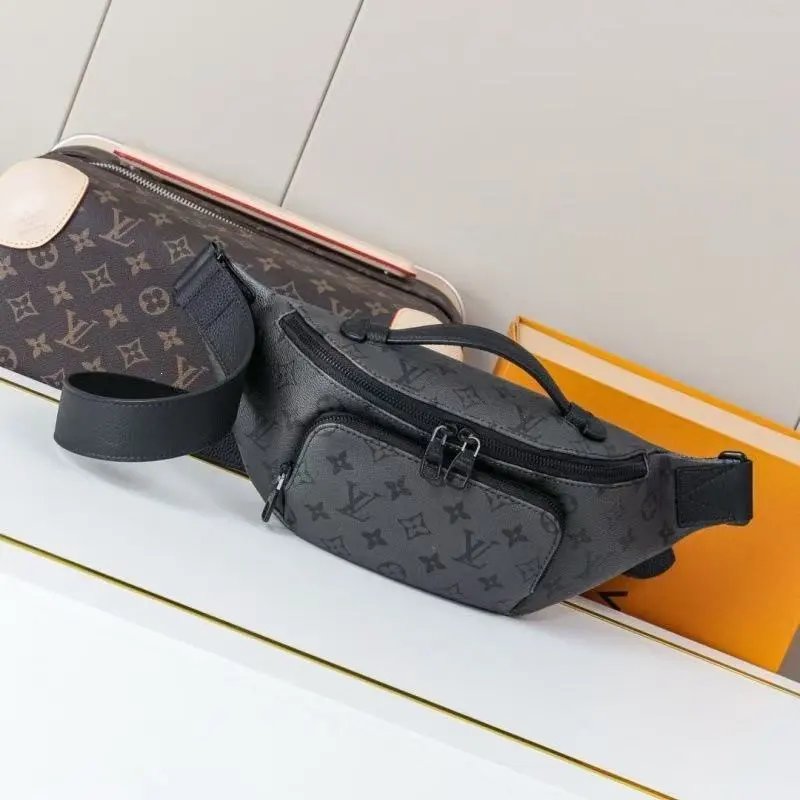 Louis Vuitton Crossbody Bags W2C-152 Monogram Bag with Detachable Pouch — 14