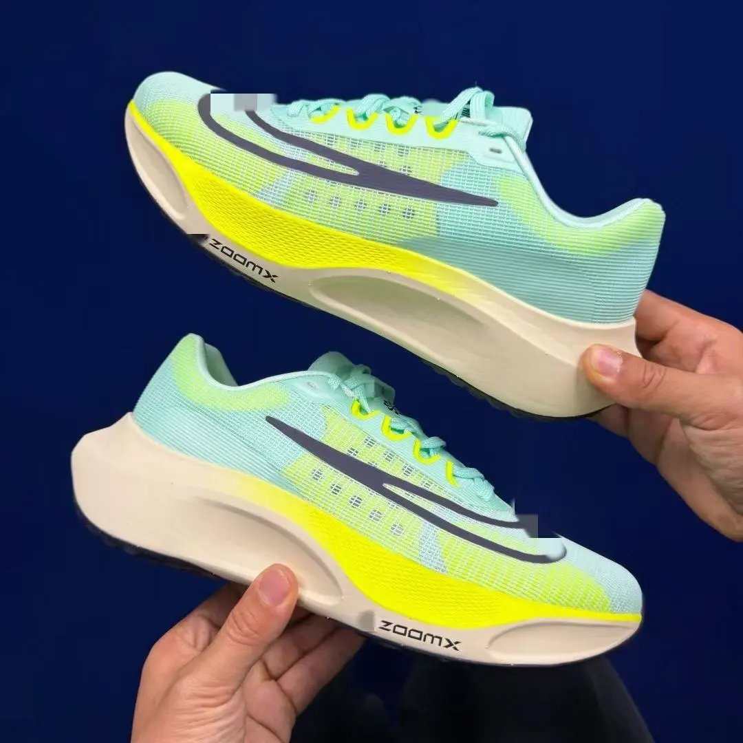Nike Sneakers Zoom Fly 5 — 19