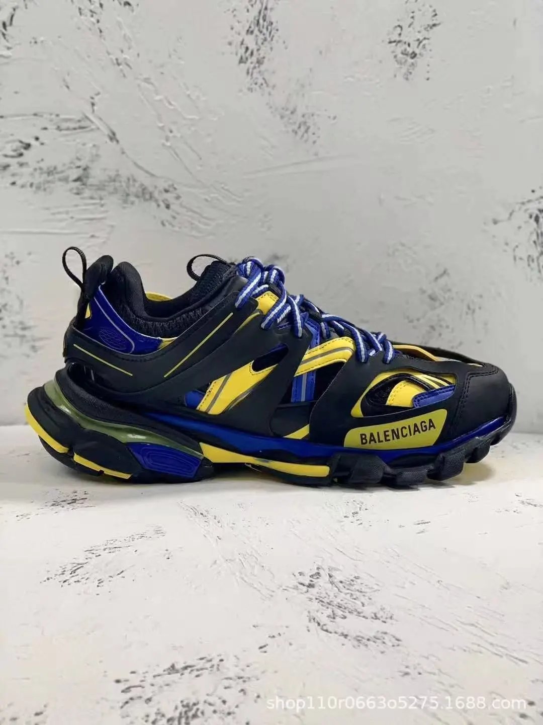 Balenciaga Sneakers Track LED — 35