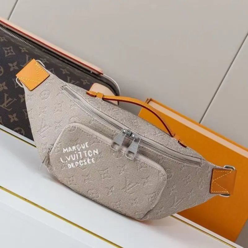 Louis Vuitton Crossbody Bags W2C-152 Monogram Bag with Detachable Pouch — 12