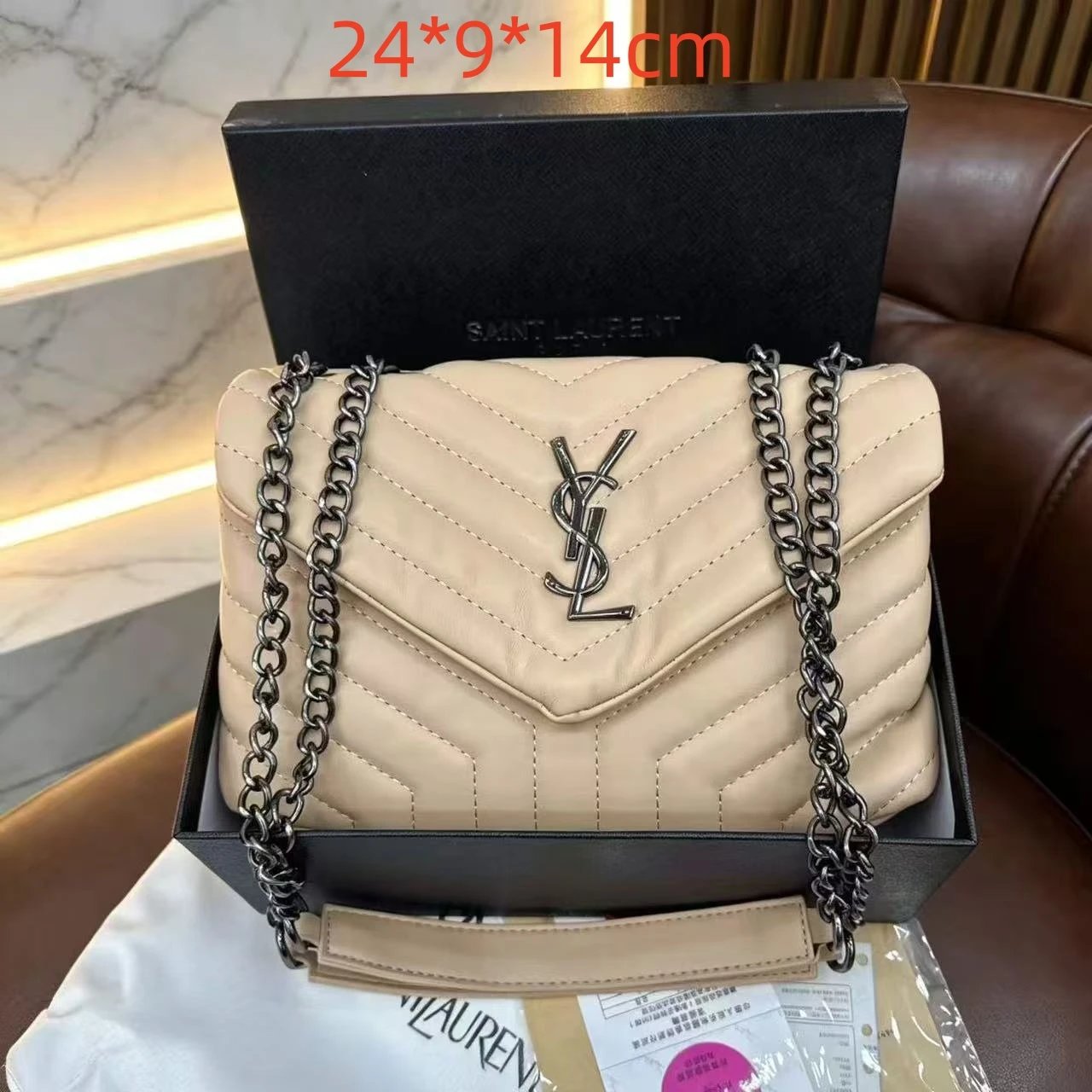 Saint Laurent Crossbody Bags 2068 quilted envelope chain bag — 32