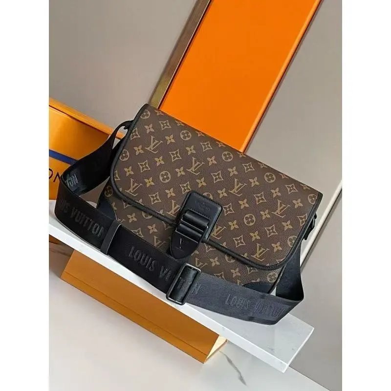 Louis Vuitton Crossbody Bags W2C-152 Monogram Bag with Detachable Pouch — 20