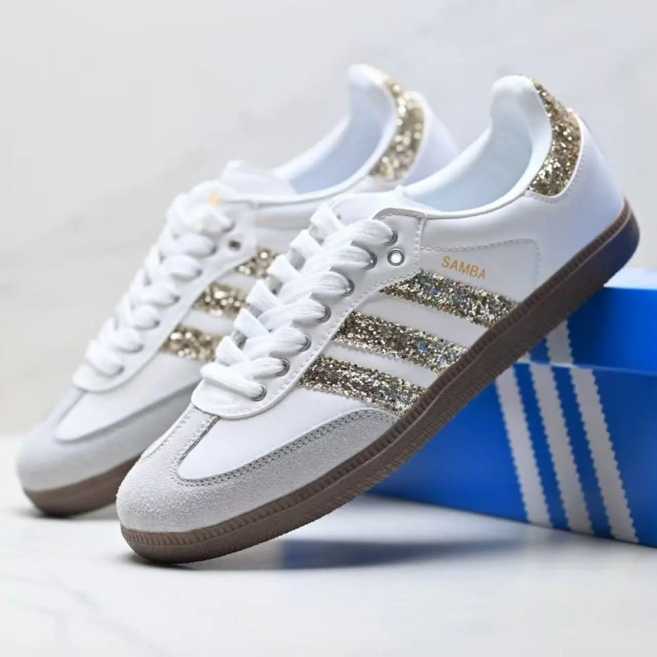adidas Sneakers Samba OG — 17