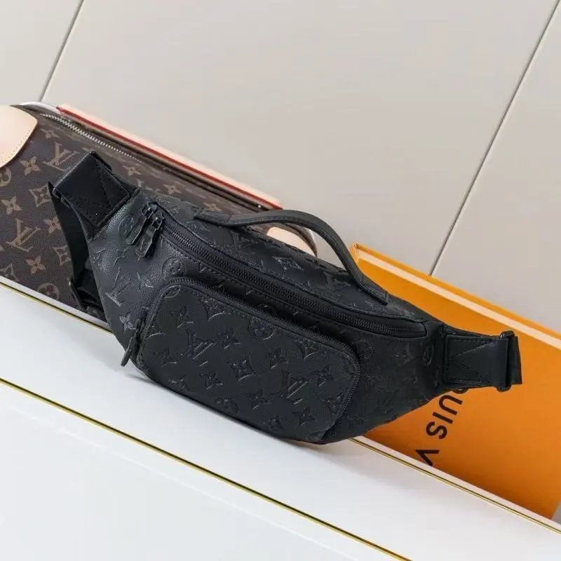 Louis Vuitton Crossbody Bags W2C-152 Monogram Bag with Detachable Pouch — 13