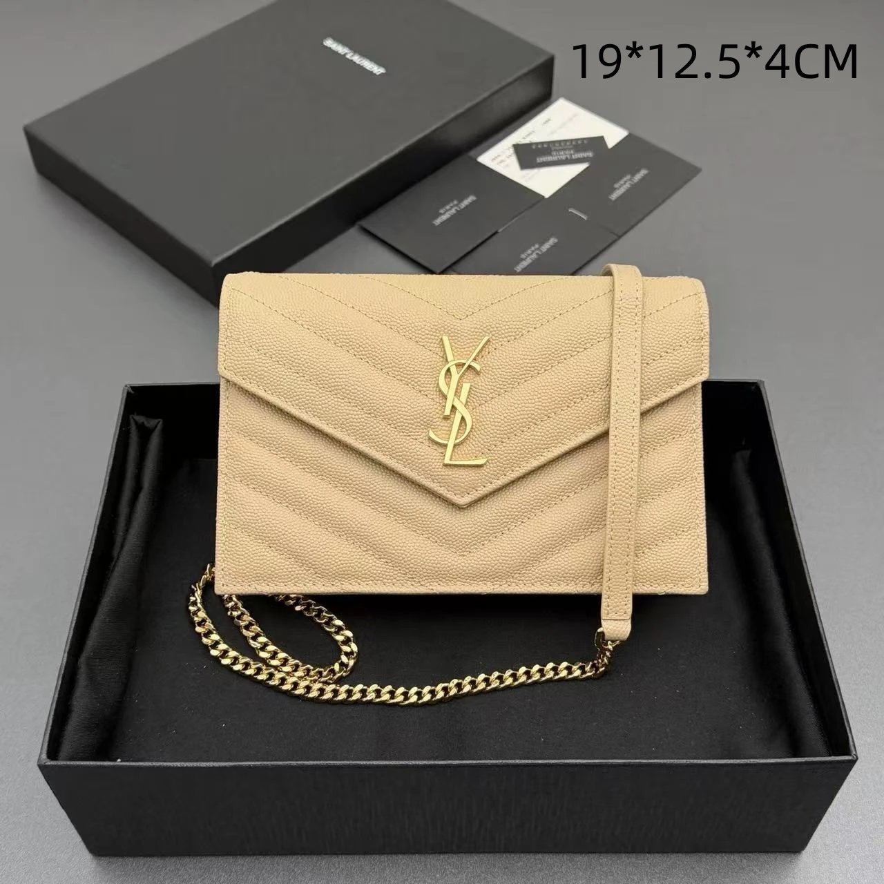 Saint Laurent Crossbody Bags 2068 quilted envelope chain bag — 9