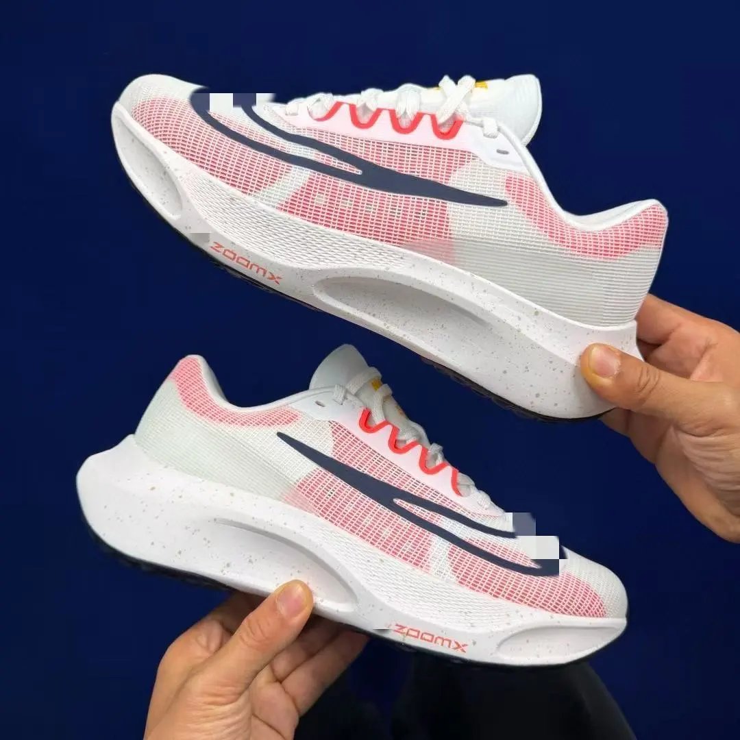Nike Sneakers Zoom Fly 5 — 23