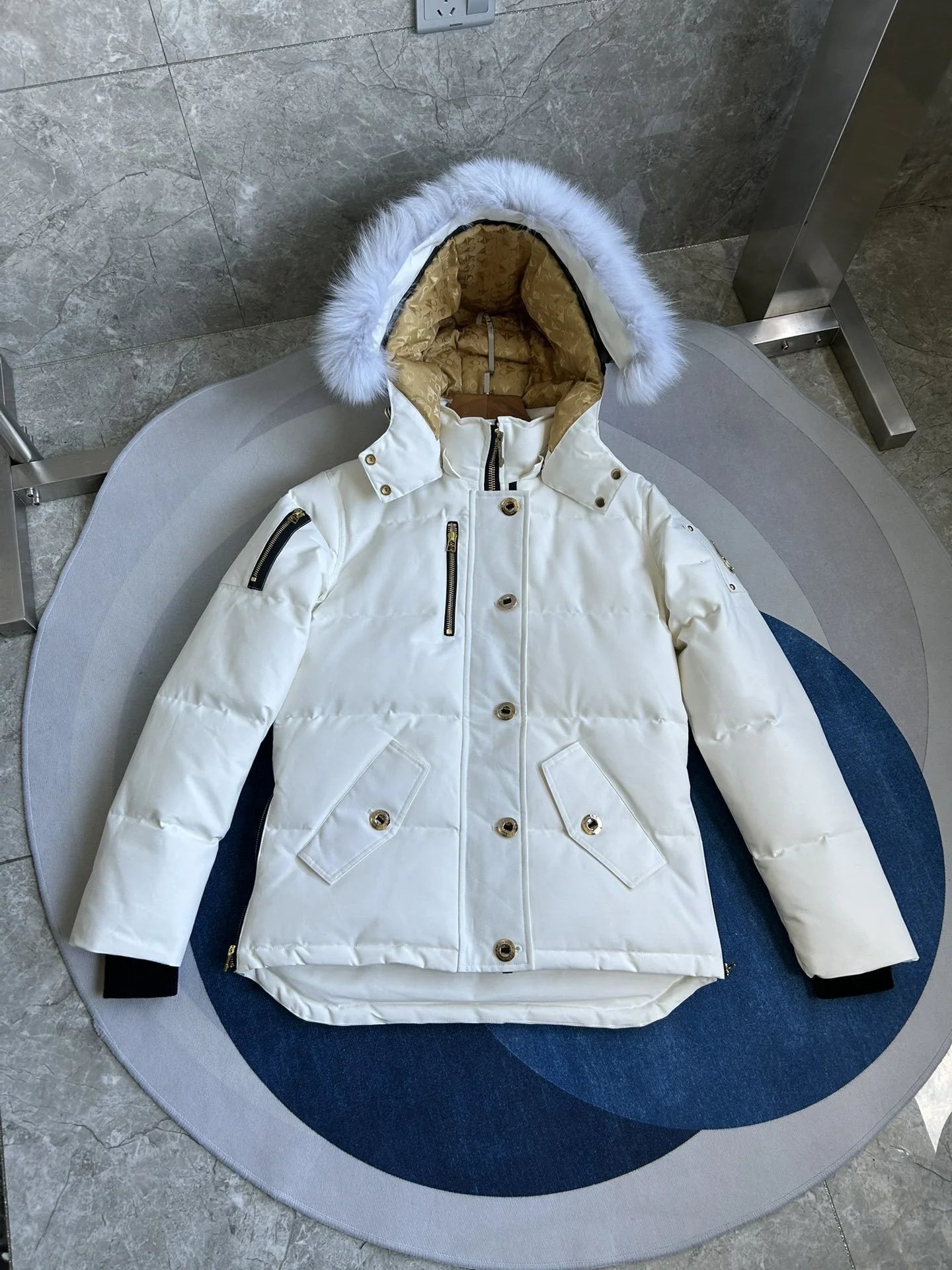 RemovableMoose knuckles 0506 Scissors Down Jacket Hooded Fox Fur Collar  7