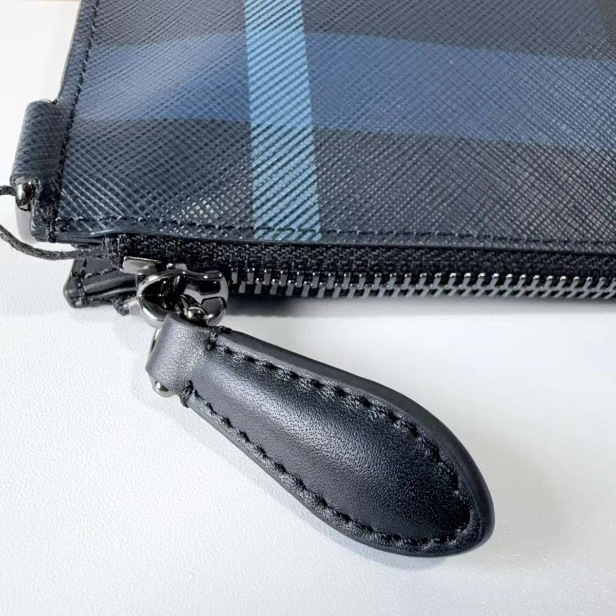 Unbranded Handbags Plaid zip wristlet clutch image 6